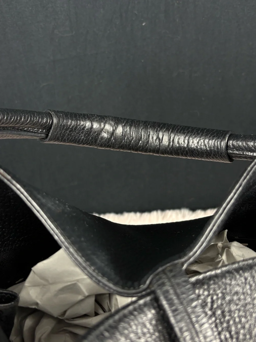 BCBGMAXAZRIA Black Pebbled Leather Hobo Bag Whipstitch Vintage